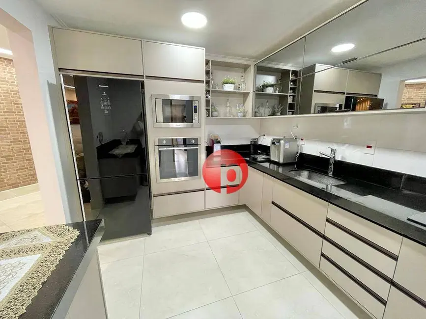 Apartamento com 3 quartos à venda, 122m2 em Canto do Forte, Praia Grande - SP - imagem 9 Foto 9 de Apartamento com 3 quartos à venda, 122m2 em Canto do Forte, Praia Grande - SP