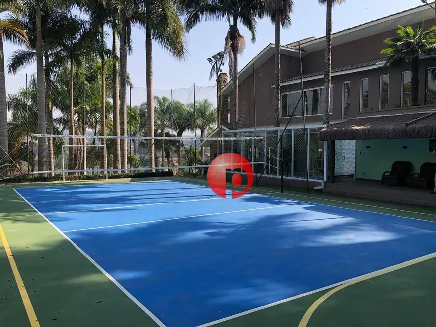 Foto 6 de Casa com 4 quartos à venda, 1500m2 em Parque Dom Henrique, Cotia - SP