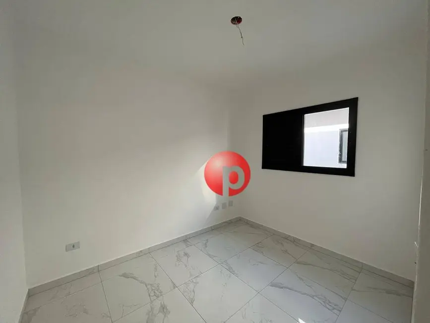 Foto 8 de Casa de Condomínio com 2 quartos à venda, 62m2 em Praia Grande - SP