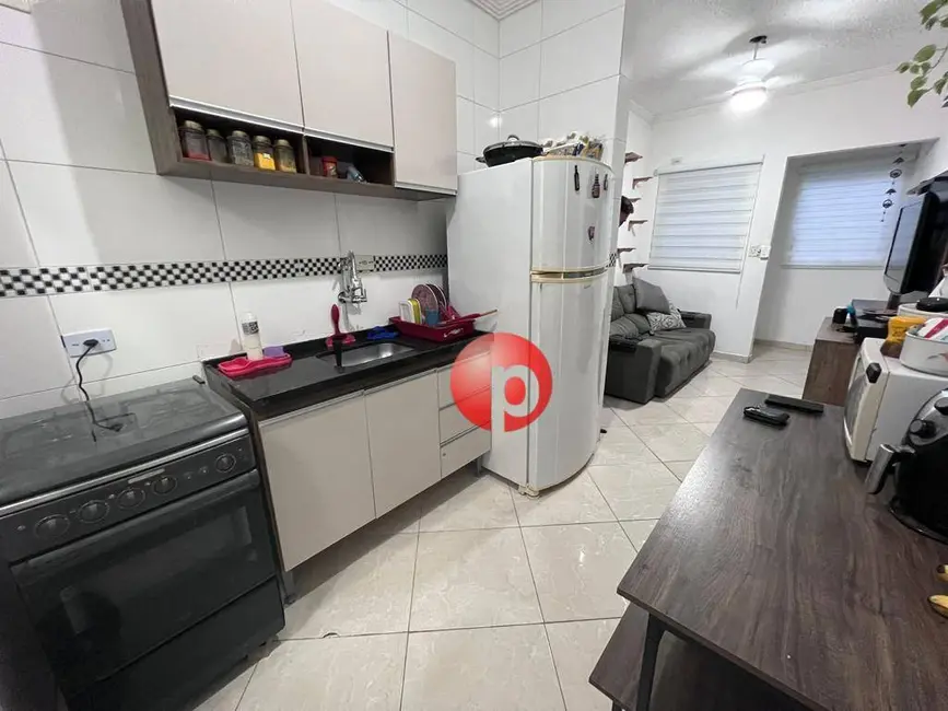 Foto 1 de Casa de Condomínio com 2 quartos à venda, 60m2 em Praia Grande - SP