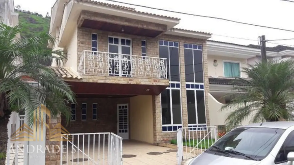 Foto 2 de Casa de Condomínio com 5 quartos para alugar, 320m2 em Vargem Grande, Rio De Janeiro - RJ
