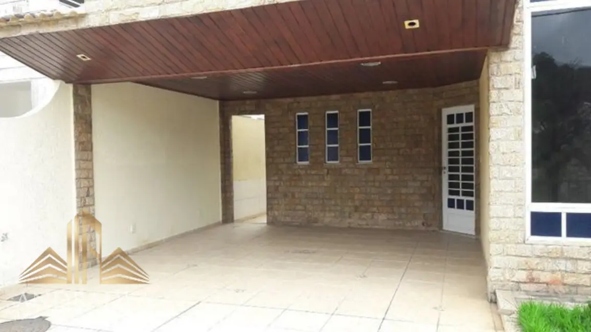 Foto 5 de Casa de Condomínio com 5 quartos para alugar, 320m2 em Vargem Grande, Rio De Janeiro - RJ