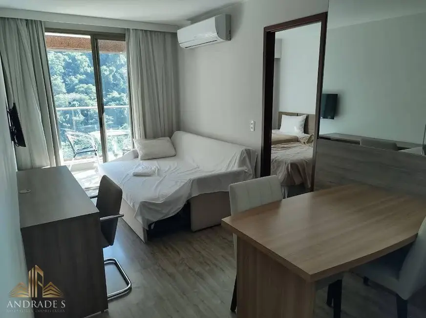 Foto 2 de Apartamento com 2 quartos à venda, 68m2 em Jacarepaguá, Rio De Janeiro - RJ