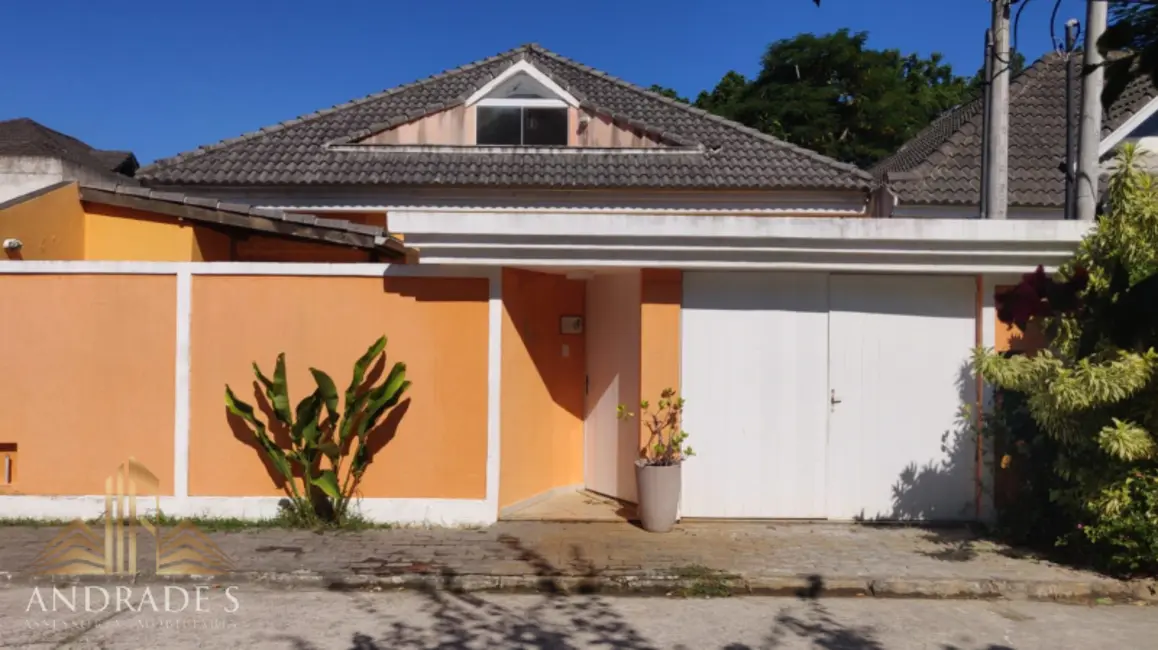 Foto 1 de Casa de Condomínio com 3 quartos à venda, 200m2 em Vargem Grande, Rio De Janeiro - RJ