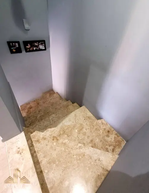 Casa de Condomínio com 3 quartos à venda, 220m2 em Vargem Pequena, Rio De Janeiro - RJ - imagem 8 Foto 8 de Casa de Condomínio com 3 quartos à venda, 220m2 em Vargem Pequena, Rio De Janeiro - RJ