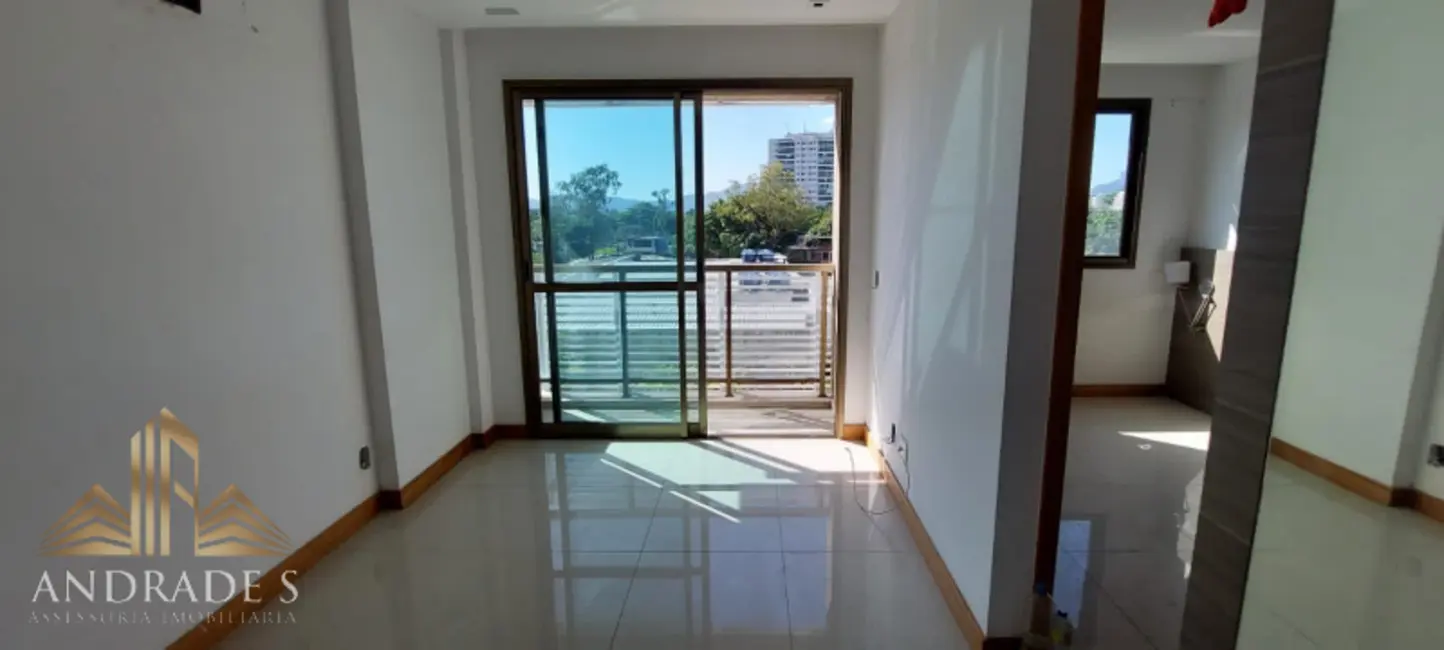 Foto 6 de Apartamento com 1 quarto à venda, 34m2 em Jacarepaguá, Rio De Janeiro - RJ