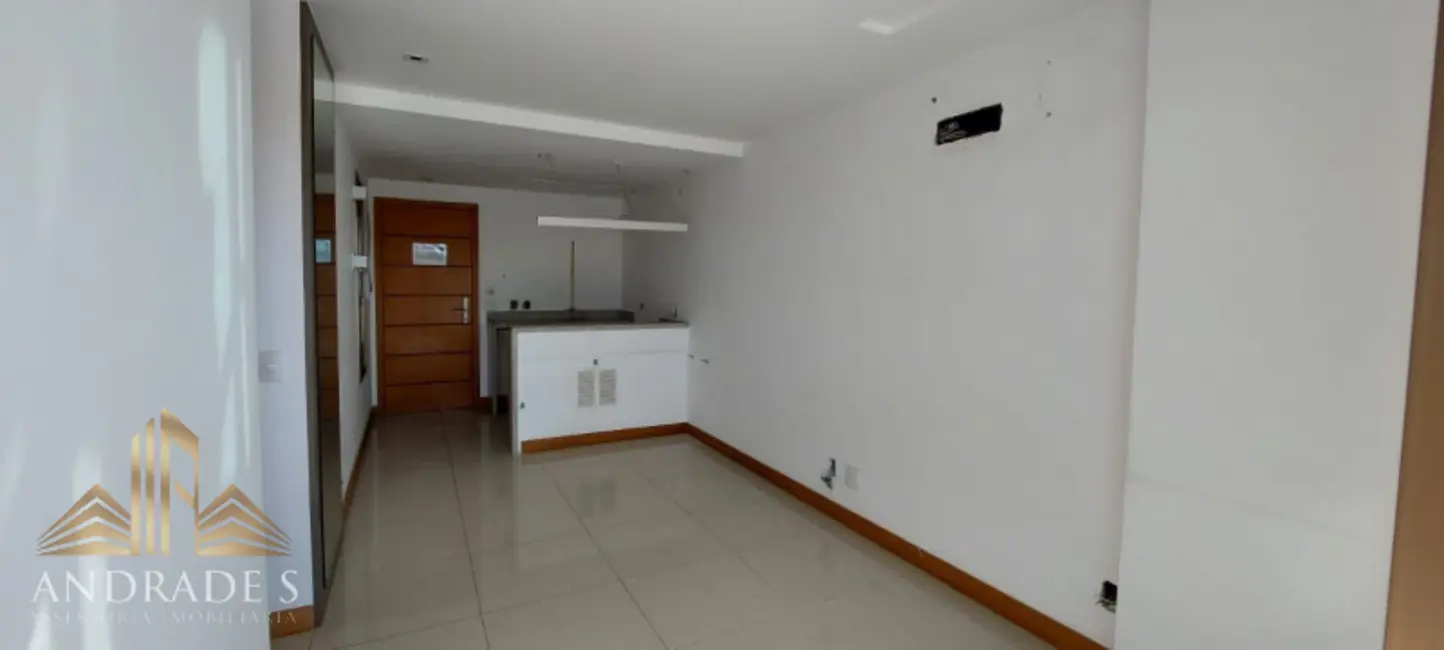 Foto 4 de Apartamento com 1 quarto à venda, 34m2 em Jacarepaguá, Rio De Janeiro - RJ