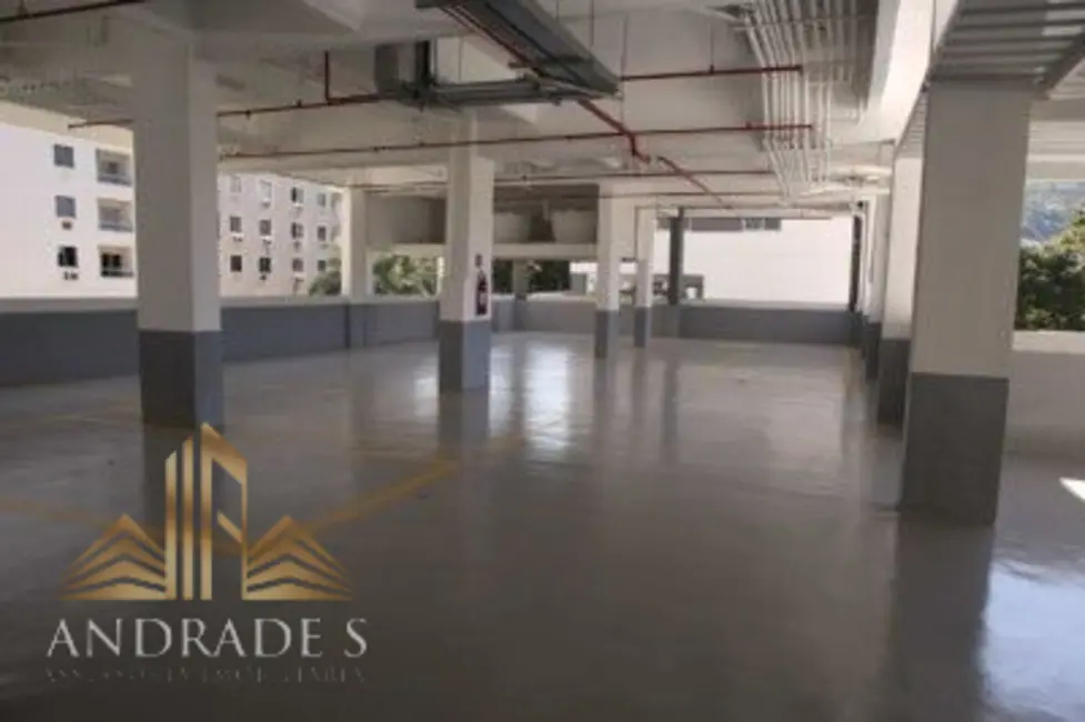 Cobertura com 4 quartos para alugar, 121m2 em Pechincha, Rio De Janeiro - RJ - imagem 5 Foto 5 de Cobertura com 4 quartos para alugar, 121m2 em Pechincha, Rio De Janeiro - RJ