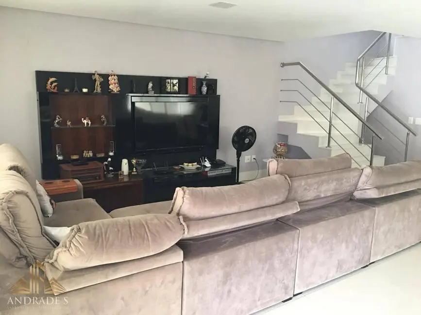 Casa de Condomínio com 4 quartos à venda, 233m2 em Recreio dos Bandeirantes, Rio De Janeiro - RJ - imagem 6 Foto 6 de Casa de Condomínio com 4 quartos à venda, 233m2 em Recreio dos Bandeirantes, Rio De Janeiro - RJ