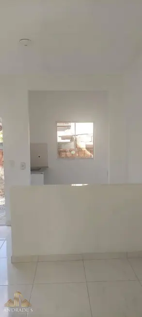 Foto 4 de Casa com 2 quartos para alugar, 59m2 em Bangu, Rio De Janeiro - RJ