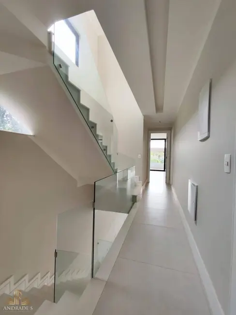 Casa de Condomínio com 4 quartos à venda, 350m2 em Barra da Tijuca, Rio De Janeiro - RJ - imagem 7 Foto 7 de Casa de Condomínio com 4 quartos à venda, 350m2 em Barra da Tijuca, Rio De Janeiro - RJ