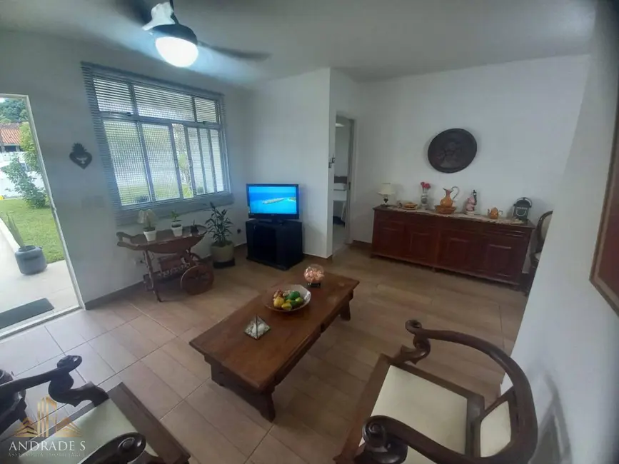 Casa com 2 quartos à venda, 360m2 em Guaratiba, Rio De Janeiro - RJ - imagem 3 Foto 3 de Casa com 2 quartos à venda, 360m2 em Guaratiba, Rio De Janeiro - RJ
