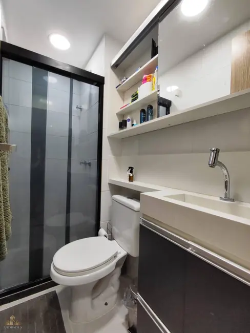 Foto 6 de Apartamento com 2 quartos à venda, 44m2 em Tanque, Rio De Janeiro - RJ