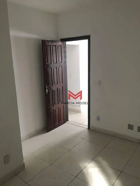 Casa com 2 quartos para alugar, 525m2 em Centro, Nova Iguacu - RJ - imagem 6 Foto 6 de Casa com 2 quartos para alugar, 525m2 em Centro, Nova Iguacu - RJ
