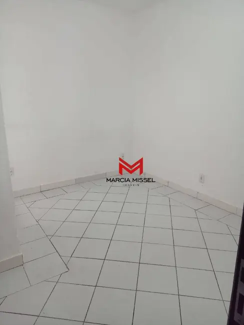 Foto 4 de Casa com 2 quartos para alugar, 525m2 em Centro, Nova Iguacu - RJ