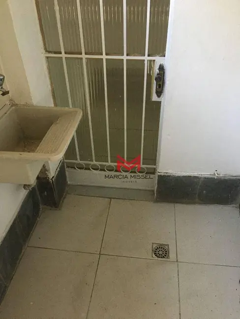 Foto 8 de Casa com 2 quartos para alugar, 525m2 em Centro, Nova Iguacu - RJ