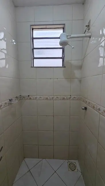 Casa com 1 quarto para alugar, 33m2 em Califórnia, Nova Iguacu - RJ - imagem 8 Foto 8 de Casa com 1 quarto para alugar, 33m2 em Califórnia, Nova Iguacu - RJ