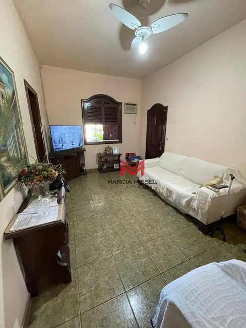 Casa com 2 quartos à venda, 525m2 em Caonze, Nova Iguacu - RJ - imagem 5 Foto 5 de Casa com 2 quartos à venda, 525m2 em Caonze, Nova Iguacu - RJ