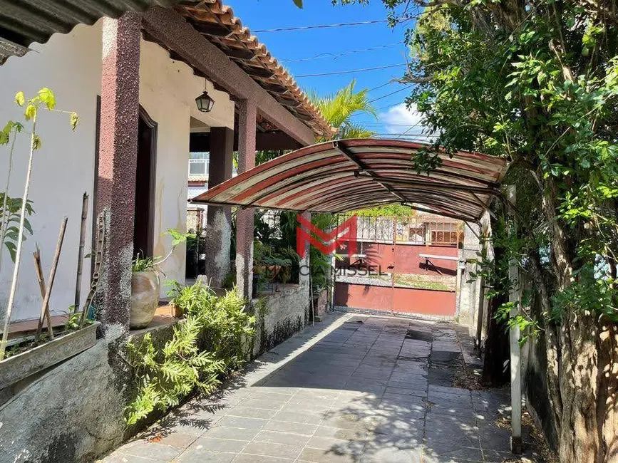 Casa com 2 quartos à venda, 525m2 em Caonze, Nova Iguacu - RJ - imagem 4 Foto 4 de Casa com 2 quartos à venda, 525m2 em Caonze, Nova Iguacu - RJ
