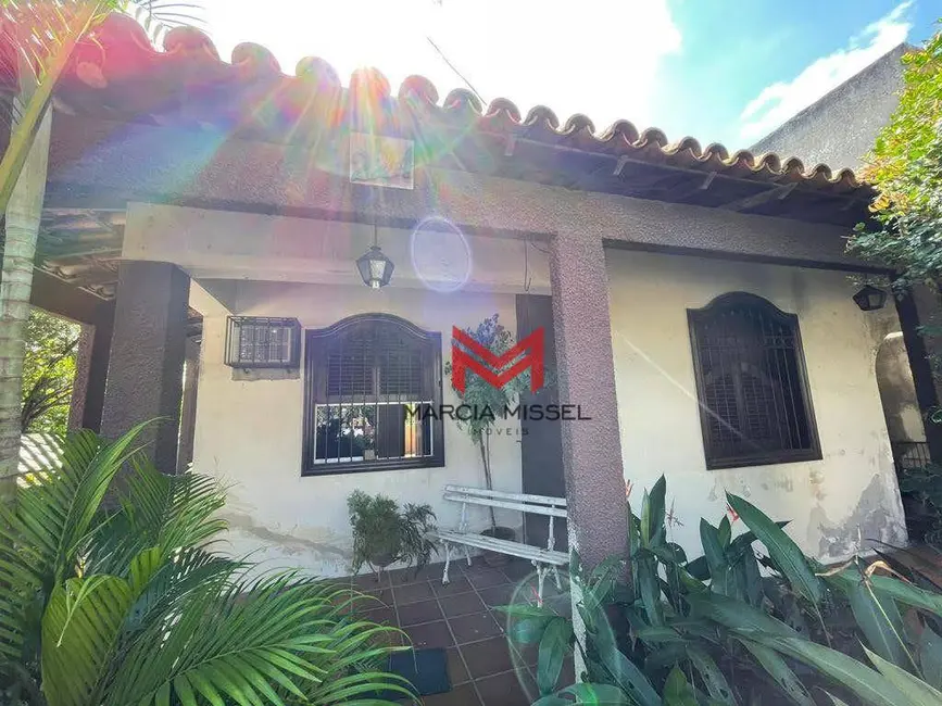 Foto 2 de Casa com 2 quartos à venda, 525m2 em Caonze, Nova Iguacu - RJ