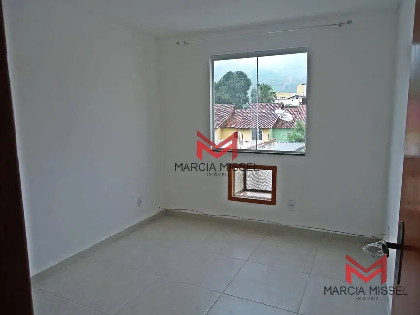 Foto 9 de Apartamento com 2 quartos para alugar, 70m2 em Alvarez, Nova Iguacu - RJ