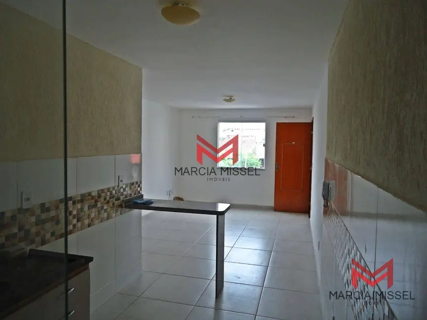 Foto 4 de Apartamento com 2 quartos para alugar, 70m2 em Alvarez, Nova Iguacu - RJ