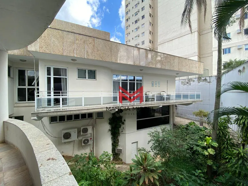 Casa com 4 quartos à venda e para alugar, 969m2 em Centro, Nova Iguacu - RJ - imagem 8 Foto 8 de Casa com 4 quartos à venda e para alugar, 969m2 em Centro, Nova Iguacu - RJ