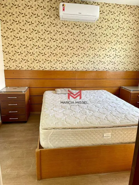 Casa de Condomínio com 4 quartos à venda, 200m2 em Duque Estrada, Nova Iguacu - RJ - imagem 6 Foto 6 de Casa de Condomínio com 4 quartos à venda, 200m2 em Duque Estrada, Nova Iguacu - RJ