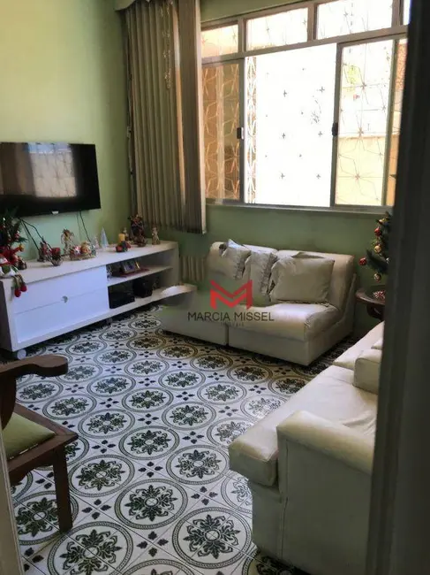 Casa com 4 quartos à venda e para alugar, 300m2 em Nova Iguacu - RJ - imagem 4 Foto 4 de Casa com 4 quartos à venda e para alugar, 300m2 em Nova Iguacu - RJ