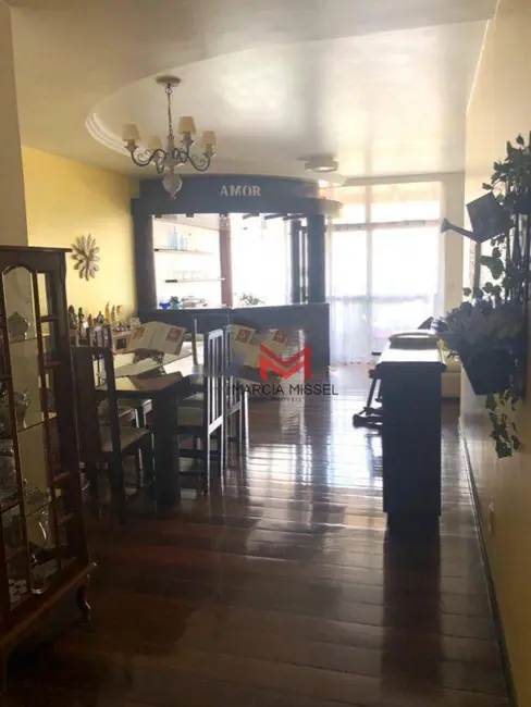 Apartamento com 3 quartos à venda, 262m2 em Alvarez, Nova Iguacu - RJ - imagem 3 Foto 3 de Apartamento com 3 quartos à venda, 262m2 em Alvarez, Nova Iguacu - RJ