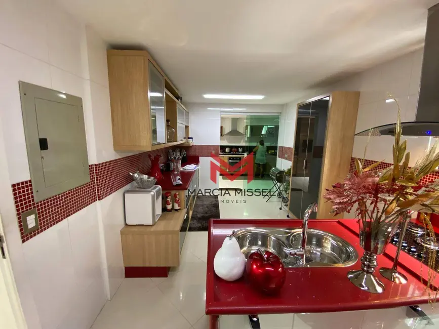 Casa de Condomínio com 4 quartos à venda e para alugar, 200m2 em Duque Estrada, Nova Iguacu - RJ - imagem 6 Foto 6 de Casa de Condomínio com 4 quartos à venda e para alugar, 200m2 em Duque Estrada, Nova Iguacu - RJ