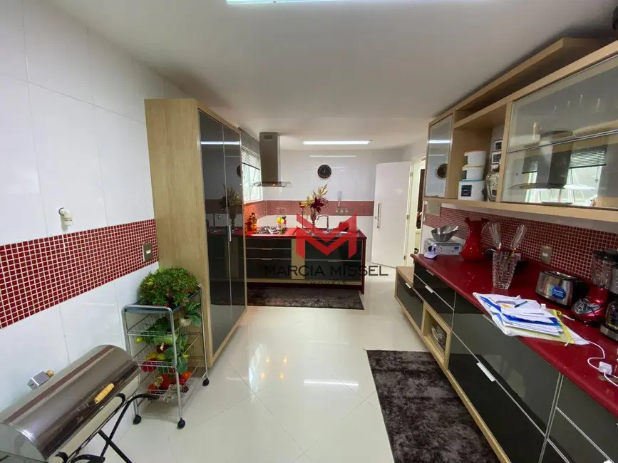 Casa de Condomínio com 4 quartos à venda e para alugar, 200m2 em Duque Estrada, Nova Iguacu - RJ - imagem 7 Foto 7 de Casa de Condomínio com 4 quartos à venda e para alugar, 200m2 em Duque Estrada, Nova Iguacu - RJ