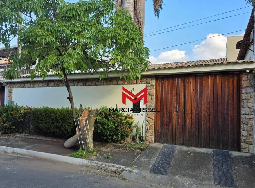 Foto 1 de Casa com 2 quartos para alugar, 187m2 em Maria José, Nova Iguacu - RJ