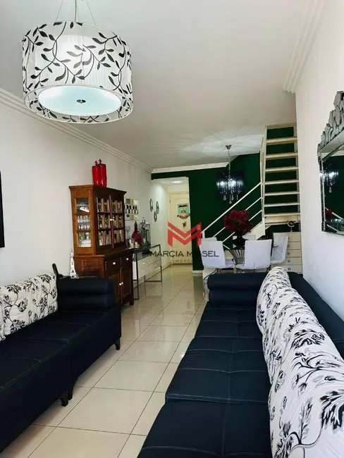 Cobertura com 3 quartos à venda, 877m2 em Centro, Nova Iguacu - RJ - imagem 4 Foto 4 de Cobertura com 3 quartos à venda, 877m2 em Centro, Nova Iguacu - RJ