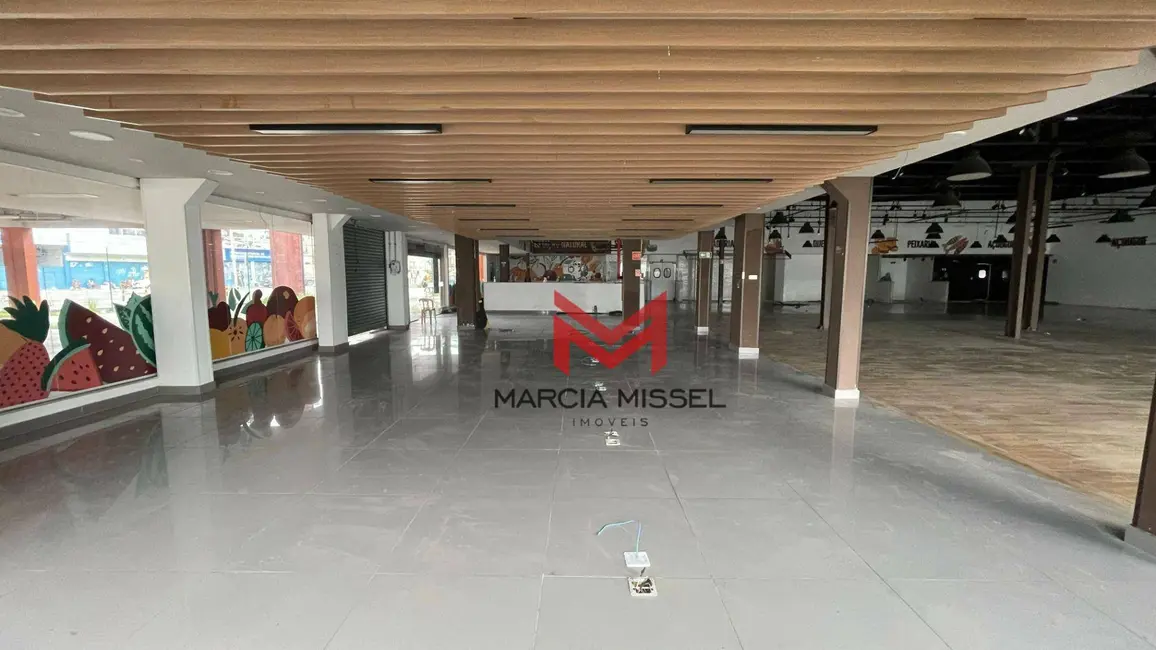 Loja à venda, 2700m2 em Centro, Nova Iguacu - RJ - imagem 8 Foto 8 de Loja à venda, 2700m2 em Centro, Nova Iguacu - RJ