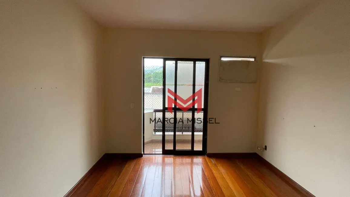 Foto 7 de Apartamento com 3 quartos à venda, 198m2 em Caonze, Nova Iguacu - RJ