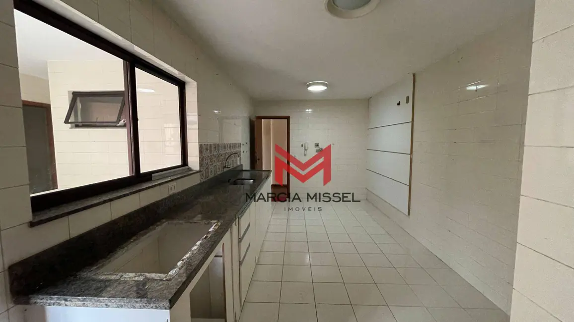 Foto 5 de Apartamento com 3 quartos à venda, 198m2 em Caonze, Nova Iguacu - RJ