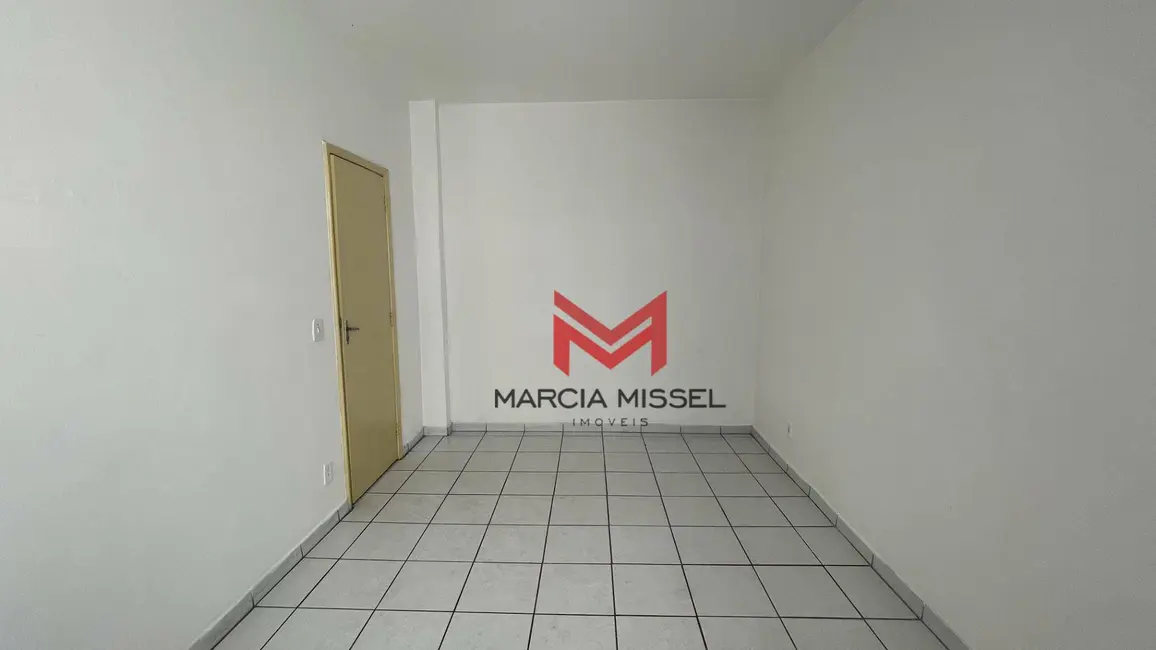 Apartamento com 1 quarto à venda, 360m2 em Caonze, Nova Iguacu - RJ - imagem 6 Foto 6 de Apartamento com 1 quarto à venda, 360m2 em Caonze, Nova Iguacu - RJ