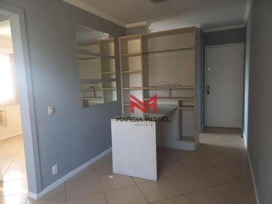 Apartamento com 2 quartos à venda e para alugar, 53m2 em Rancho Novo, Nova Iguacu - RJ - imagem 3 Foto 3 de Apartamento com 2 quartos à venda e para alugar, 53m2 em Rancho Novo, Nova Iguacu - RJ