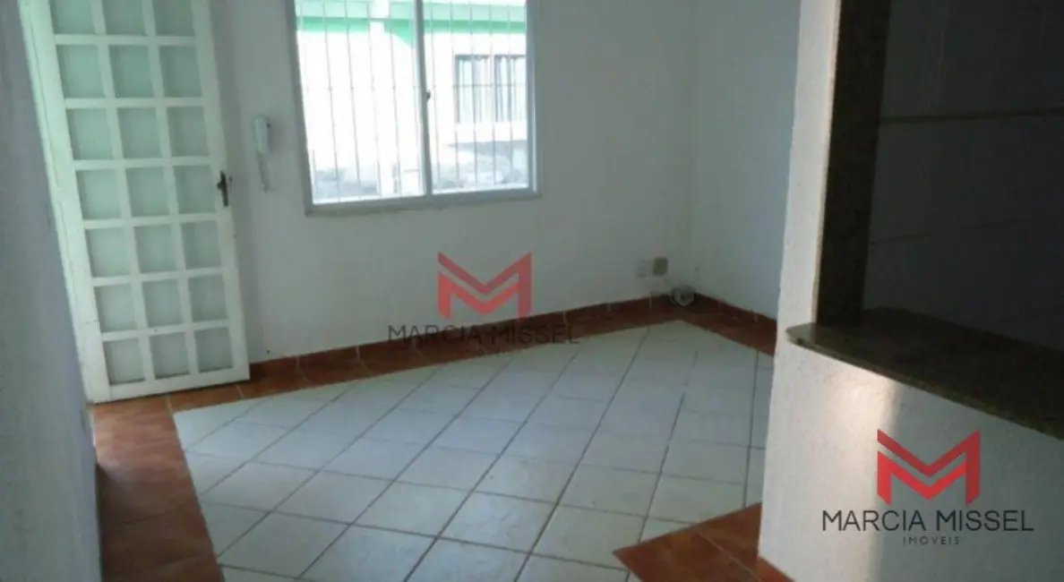 Foto 3 de Apartamento com 2 quartos para alugar, 56m2 em Alvarez, Nova Iguacu - RJ