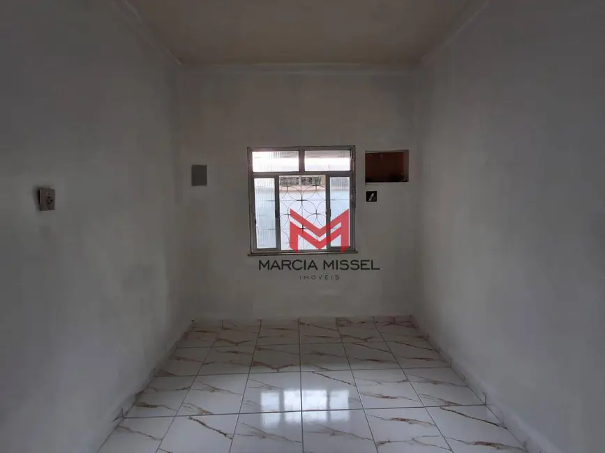 Foto 5 de Casa com 1 quarto para alugar, 51m2 em Califórnia, Nova Iguacu - RJ