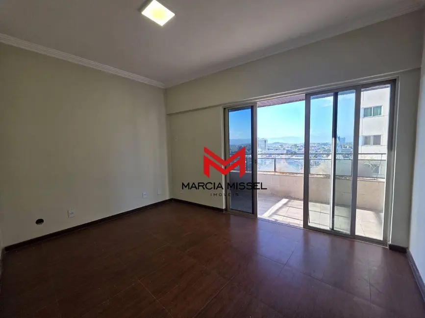 Apartamento com 4 quartos à venda, 288m2 em Centro, Nova Iguacu - RJ - imagem 4 Foto 4 de Apartamento com 4 quartos à venda, 288m2 em Centro, Nova Iguacu - RJ
