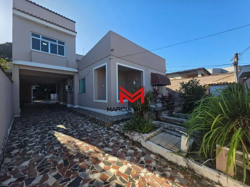 Casa com 4 quartos à venda, 406m2 em Vila Treze de Maio, Nova Iguacu - RJ - imagem 3 Foto 3 de Casa com 4 quartos à venda, 406m2 em Vila Treze de Maio, Nova Iguacu - RJ