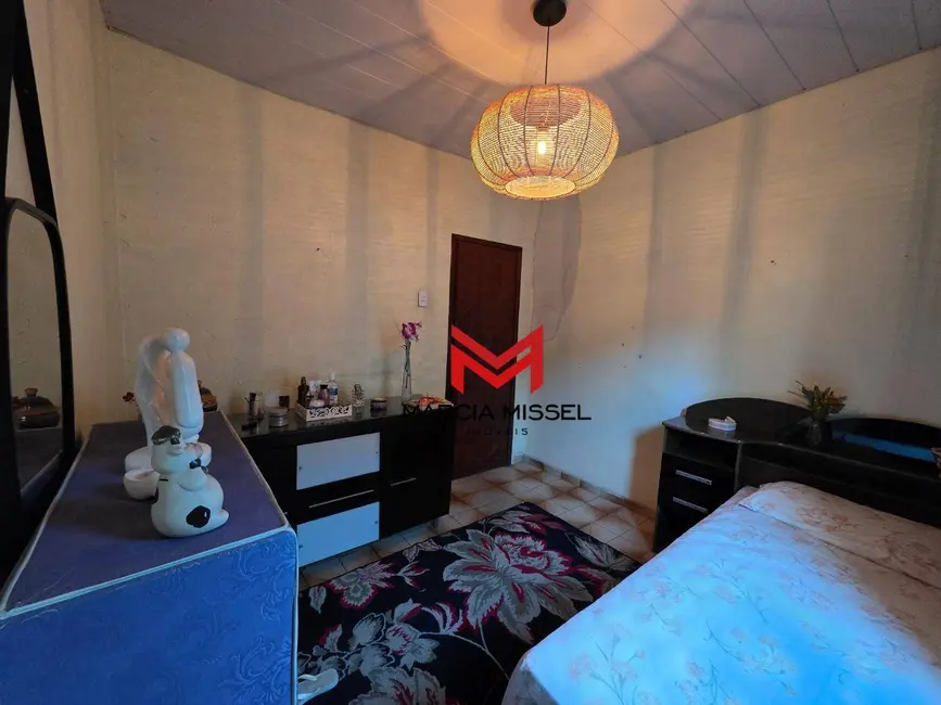 Casa com 4 quartos à venda, 406m2 em Vila Treze de Maio, Nova Iguacu - RJ - imagem 9 Foto 9 de Casa com 4 quartos à venda, 406m2 em Vila Treze de Maio, Nova Iguacu - RJ