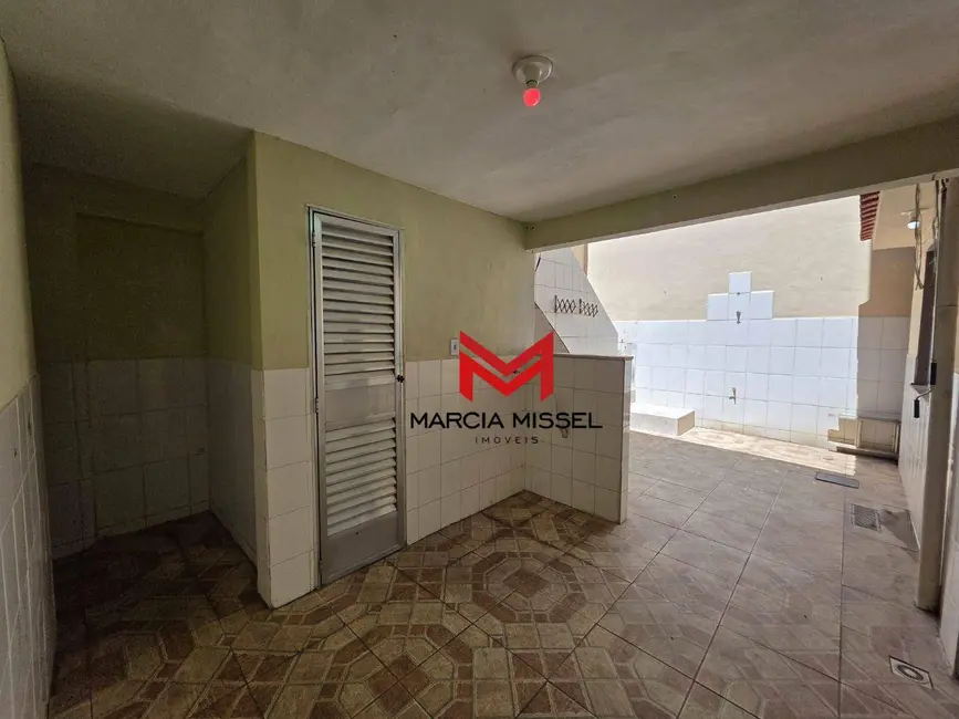 Foto 9 de Casa de Condomínio com 3 quartos para alugar, 175m2 em Centro, Nova Iguacu - RJ