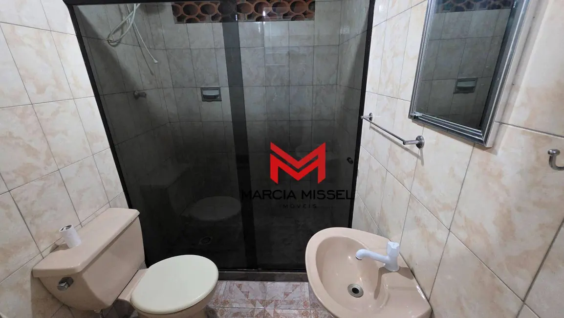 Foto 9 de Sobrado com 3 quartos para alugar, 120m2 em Nova Iguacu - RJ