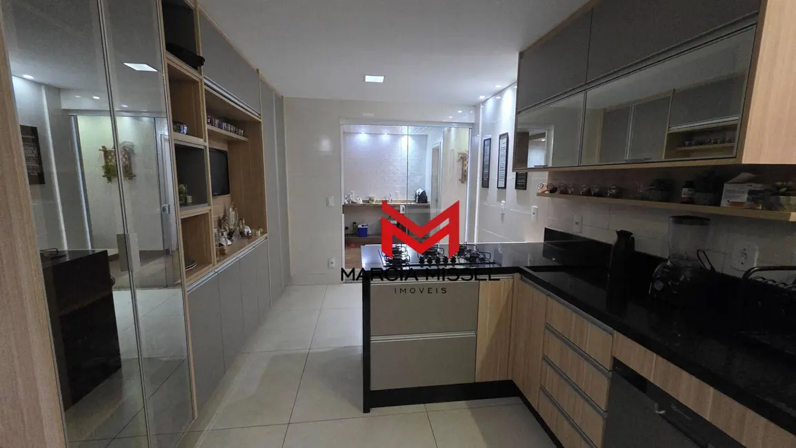 Foto 6 de Casa de Condomínio com 4 quartos à venda e para alugar, 200m2 em Nova Iguacu - RJ