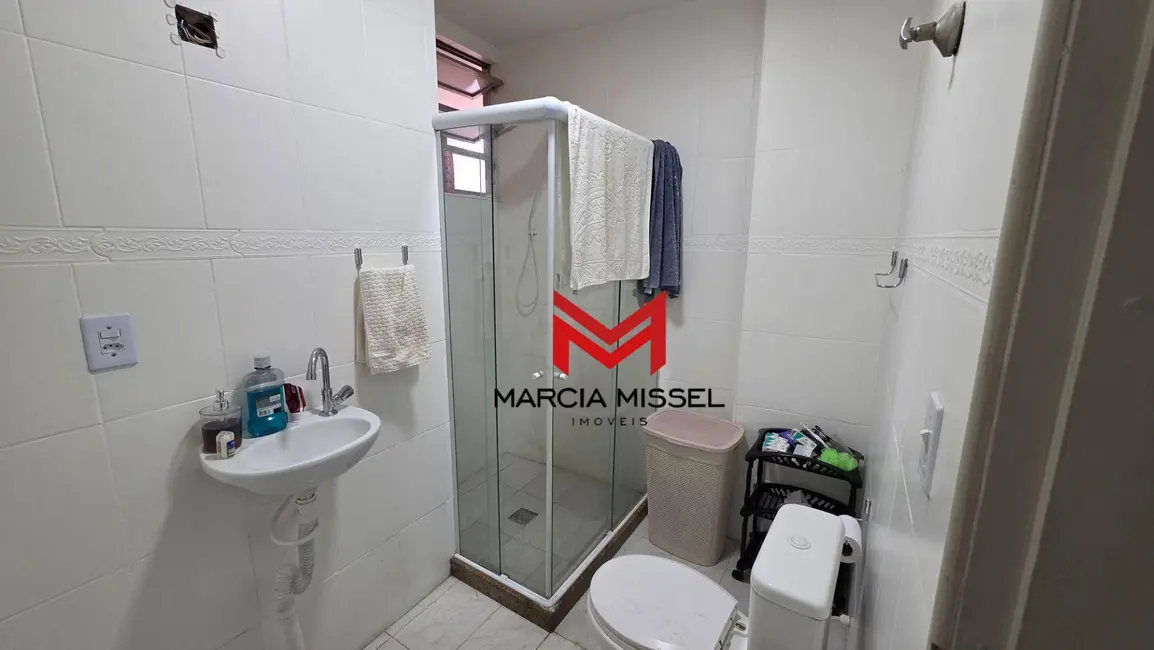 Foto 7 de Apartamento com 2 quartos à venda, 86m2 em Caonze, Nova Iguacu - RJ