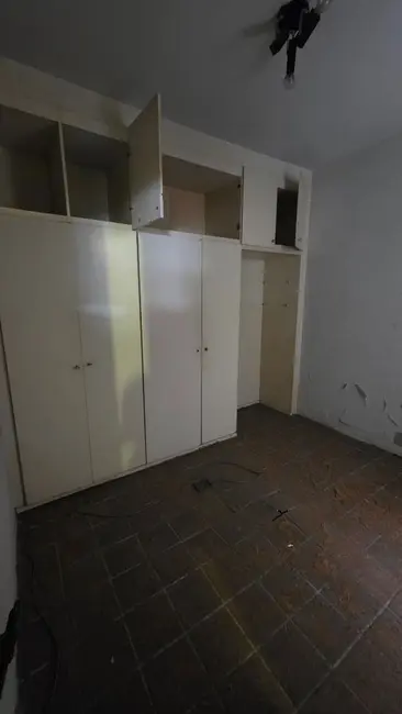 Casa com 9 quartos à venda e para alugar, 437m2 em Centro, Nova Iguacu - RJ - imagem 7 Foto 7 de Casa com 9 quartos à venda e para alugar, 437m2 em Centro, Nova Iguacu - RJ