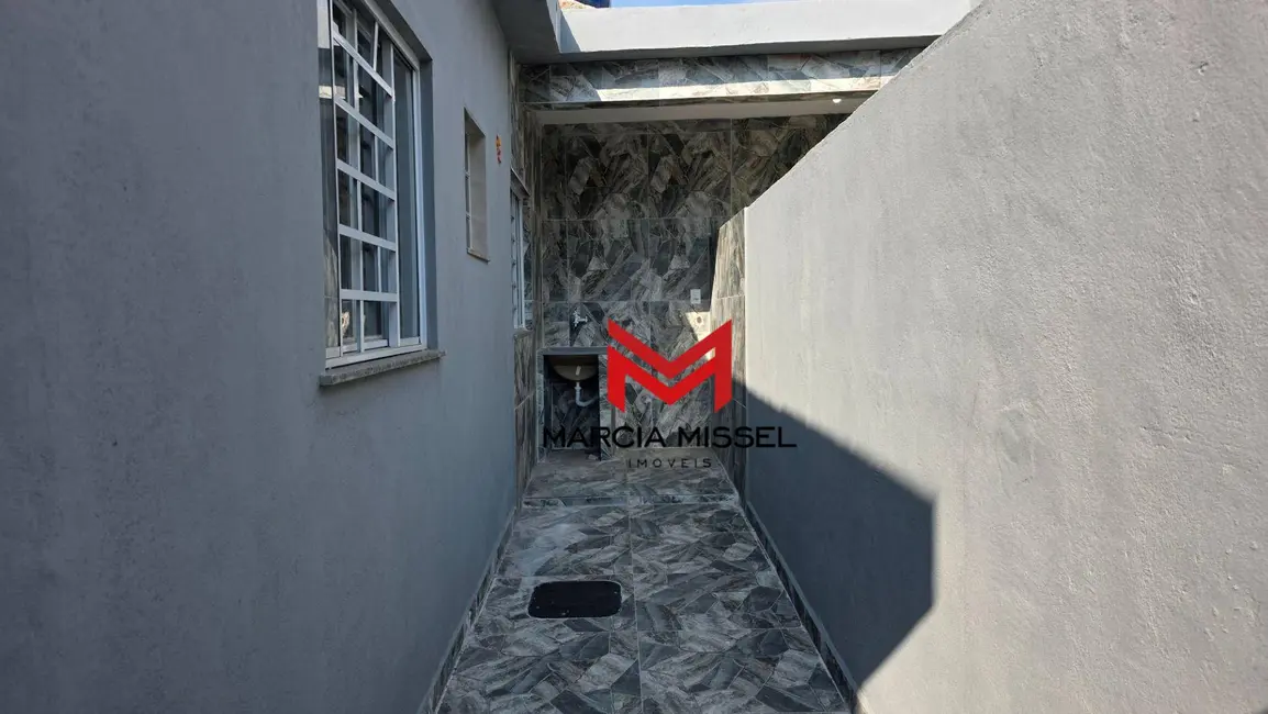 Foto 3 de Kitnet com 1 quarto para alugar, 40m2 em Jardim Palmares, Nova Iguacu - RJ